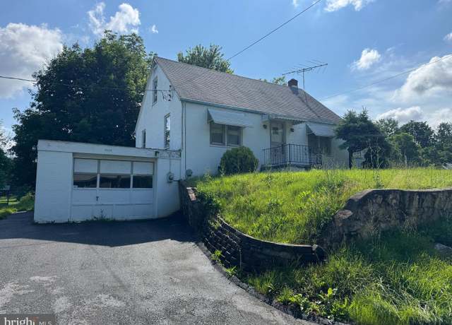 Property at 21554 Leitersburg Smithsburg Rd, Hagerstown, MD 21742, 3 beds, 1 bath