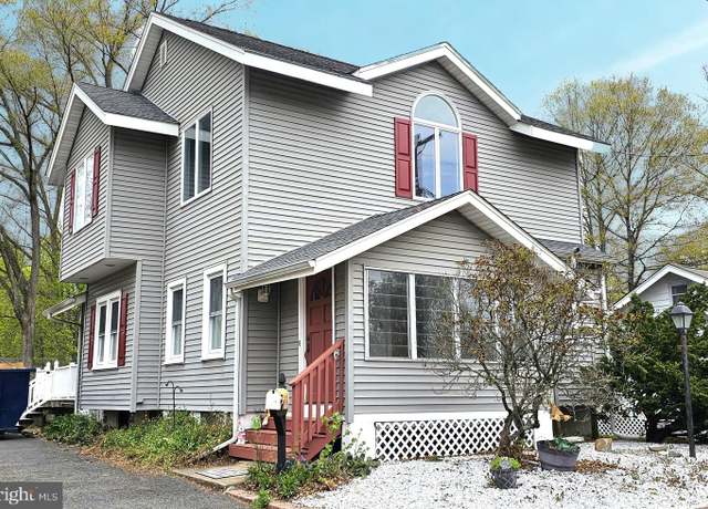 Property at 209 Hutchinson St, Hightstown, NJ 08520, 4 beds, 3 baths