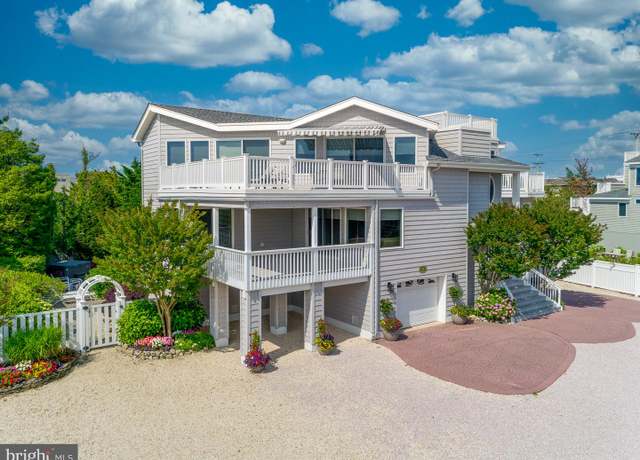 Property at 32-B Long Beach Blvd, Long Beach Township, NJ 08008, 5 beds, 3.5 baths