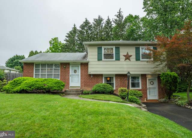 Property at 215 Murray Dr, Doylestown, PA 18901, 3 beds, 1.5 baths