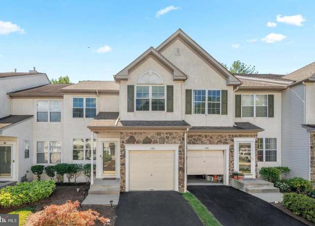 Property at 150 Mountain View Dr, West Chester, PA 19380, 3 beds, 2.5 baths