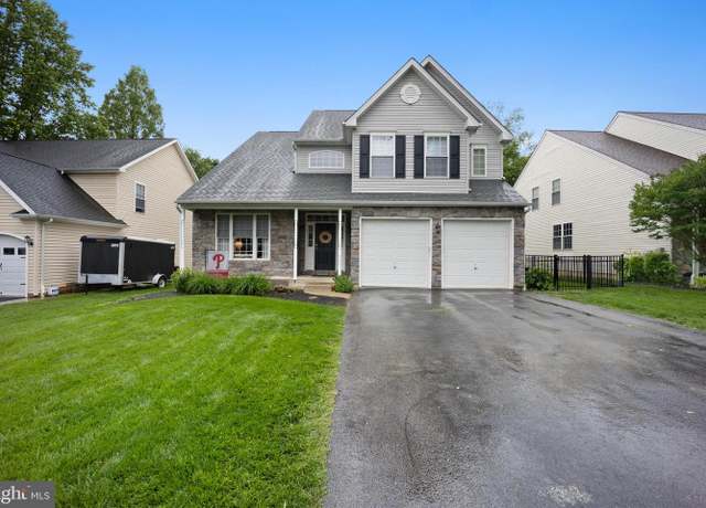 Property at 905 Milmont Ave, Swarthmore, PA 19081, 4 beds, 3 baths