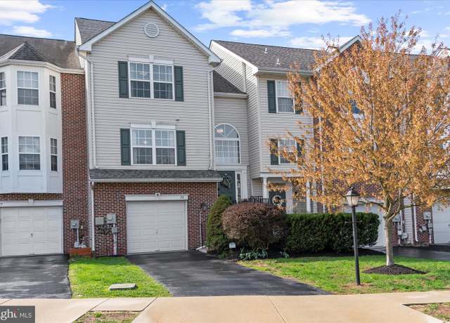 Property at 79 Hunt Club Dr, Collegeville, PA 19426, 3 beds, 2.5 baths