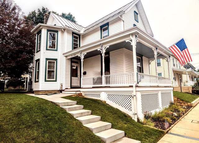 Property at 113 Gettysburg St, Dillsburg, PA 17019, 3 beds, 2 baths
