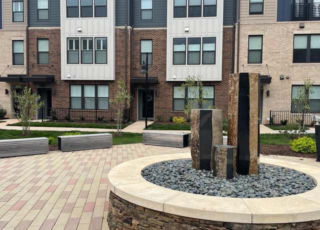 Property at 1684 Bandit Loop, Reston, VA 20190, 2 beds, 2.5 baths