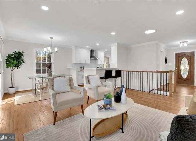 Property at 7217 Willow Oak Pl, Springfield, VA 22153, 4 beds, 3 baths