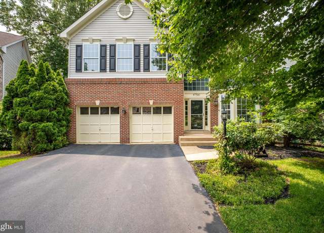 Property at 47561 Hidden Cove Ct, Sterling, VA 20165, 5 beds, 3.5 baths