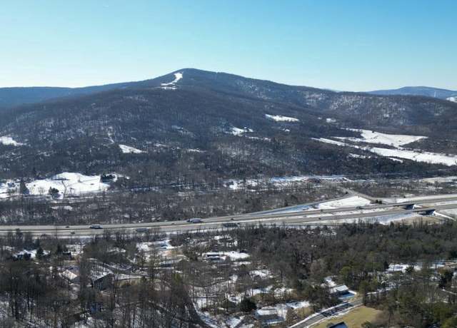 Property at 1070 Granny Smith Rd, Linden, VA 22642
