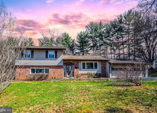 Property at 12402 Hill Ct, Mount Airy, MD 21771, 3 beds, 2.5 baths