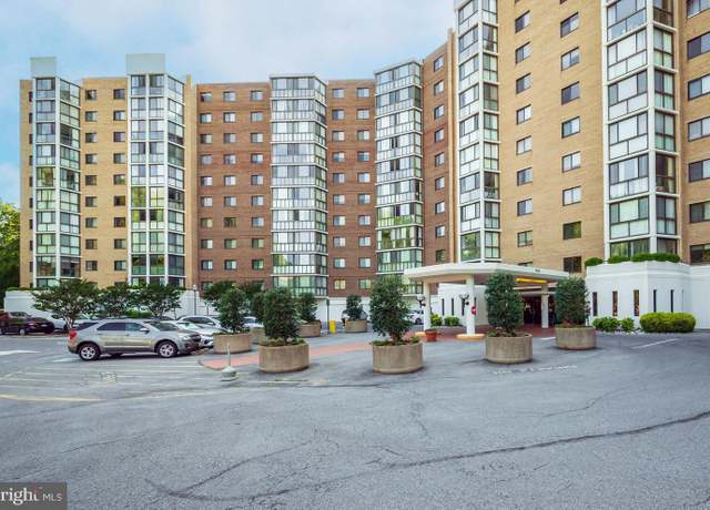 Property at 15100 Interlachen Dr Unit 4-207, Silver Spring, MD 20906, 3 beds, 2.5 baths