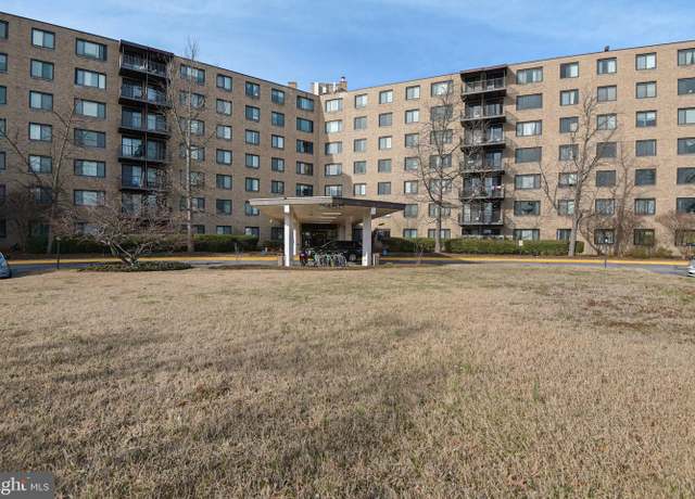 Property at 3450 Toledo Ter #202, Hyattsville, MD 20782, 2 beds, 1.5 baths