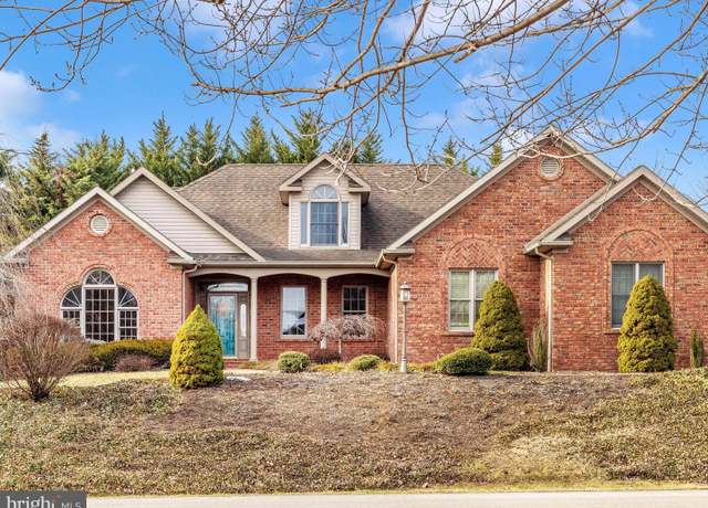 Property at 19131 Red Maple Dr, Hagerstown, MD 21742, 5 beds, 5 baths