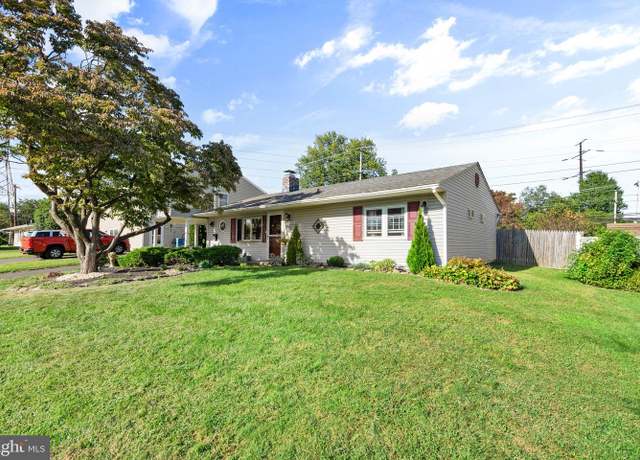 Property at 26 Gable Hill Rd, Levittown, PA 19057, 3 beds, 1 bath
