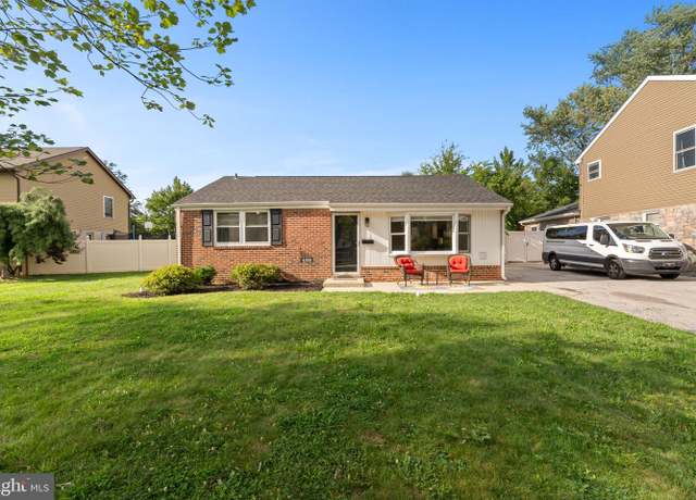 Property at 422 Bluebuff Rd, King Of Prussia, PA 19406, 3 beds, 1 bath