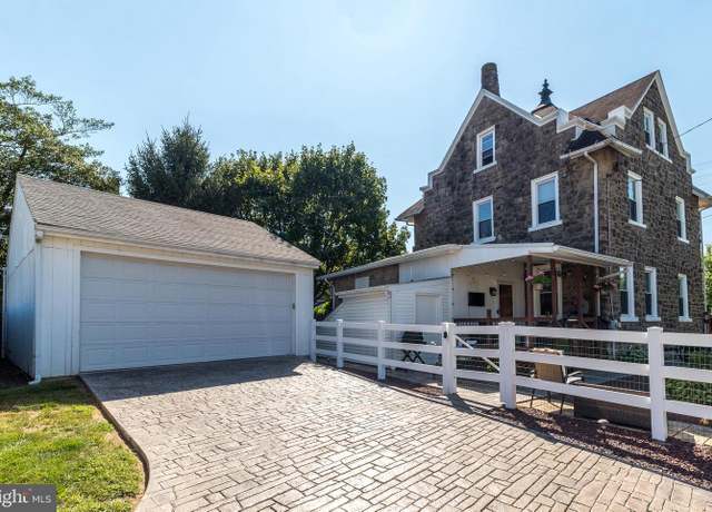 Property at 401 Highland Ave, Ambler, PA 19002, 5 beds, 2 baths