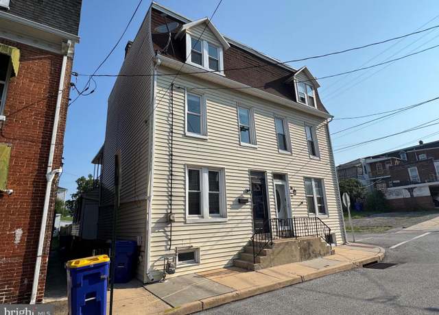 Property at 101 W 6th Ave, York, PA 17404, 4 beds, 1 bath