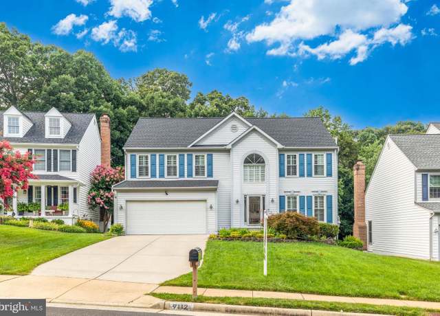 Property at 9112 Silver Pointe Way, Fairfax Station, VA 22039, 5 beds, 3.5 baths