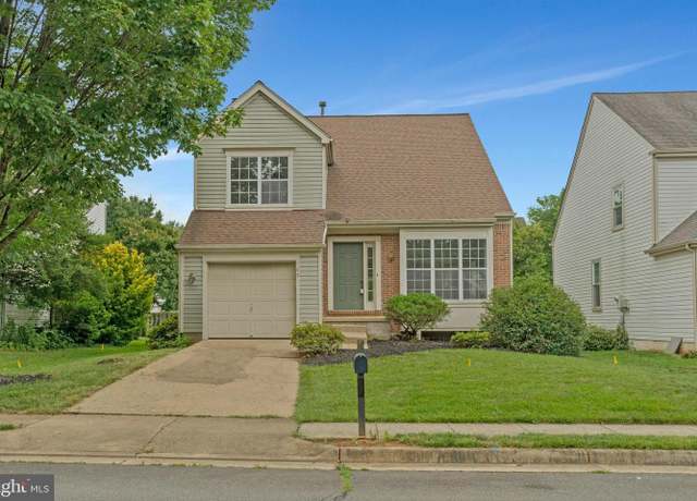 Property at 709 Foxtail Cir NE, Leesburg, VA 20176, 3 beds, 2.5 baths