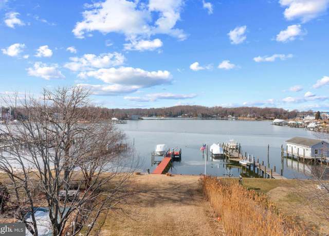 Property at 68 E Lake Dr, Annapolis, MD 21403, 4 beds, 4 baths