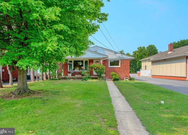 Property at 7822 Eddlynch Rd, Dundalk, MD 21222, 3 beds, 1 bath