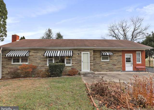 Property at 230 Emmitsburg Rd, Thurmont, MD 21788, 3 beds, 2 baths