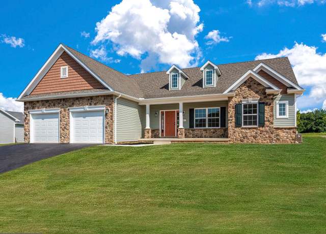 Property at 20311 Beaver Creek Rd, Hagerstown, MD 21740, 3 beds, 2.5 baths
