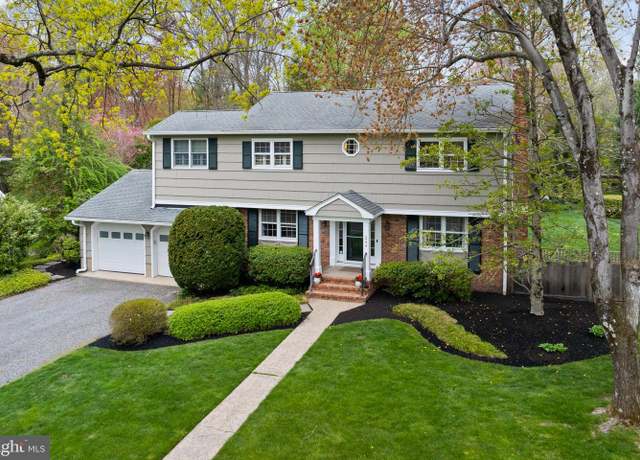 Property at 244 Dodds Ln, Princeton, NJ 08540, 4 beds, 3.5 baths
