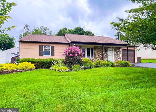 Property at 693 Whittier Dr, Warminster, PA 18974, 2 beds, 1 bath