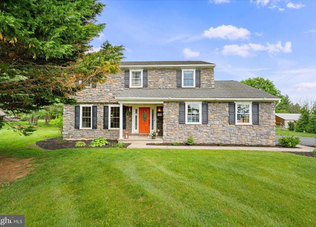 Property at 2210 Kings Row Rd, Oxford, PA 19363, 4 beds, 2.5 baths