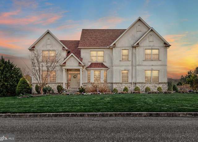 Property at 6273 Withers Ct, Harrisburg, PA 17111, 5 beds, 4.5 baths