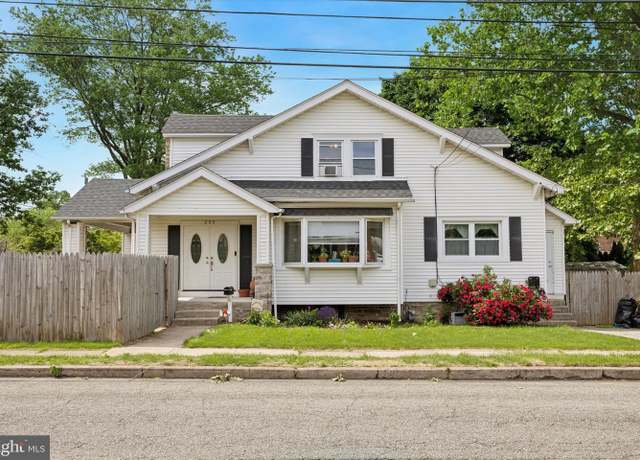 Property at 599 Massachusetts Ave, Aldan, PA 19018, 4 beds, 2 baths
