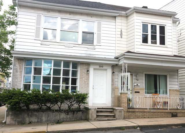 Property at 100 W Cherry St, Shenandoah, PA 17976, 4 beds, 2 baths