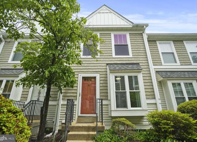 Property at 3823 9th Rd S, Arlington, VA 22204, 2 beds, 3 baths