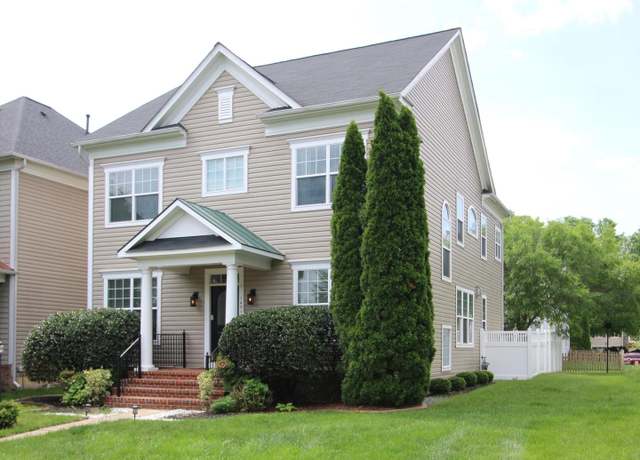 Property at 14013 Indigo Bunting Ct, Gainesville, VA 20155, 4 beds, 3.5 baths
