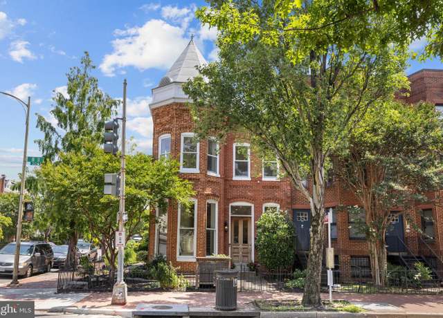 Property at 251 8th St NE, Washington, DC 20002, 6 beds, 6 baths