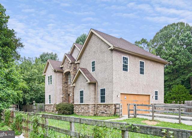 Property at 4010 Kirkwood Saint Georges Rd, Bear, DE 19701, 4 beds, 3 baths