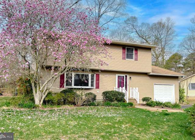 Property at 21595 Defender St, Lexington Park, MD 20653, 4 beds, 2.5 baths