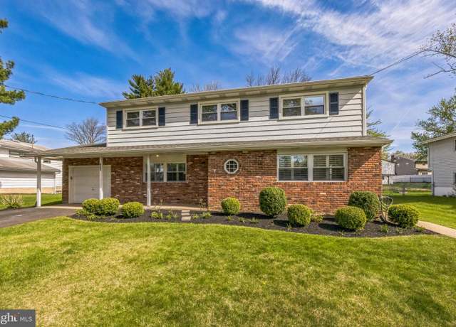 Property at 421 Morris Dr, Cherry Hill, NJ 08003, 4 beds, 2.5 baths