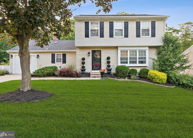 Property at 15 Pembrook Dr, Turnersville, NJ 08012, 3 beds, 1.5 baths