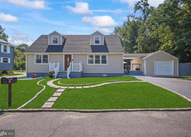 Property at 9 Auburn Ave, Ewing, NJ 08638, 3 beds, 2 baths
