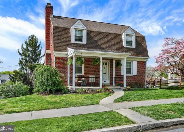 Property at 15 Carlisle Ave, Reading, PA 19609, 3 beds, 1 bath