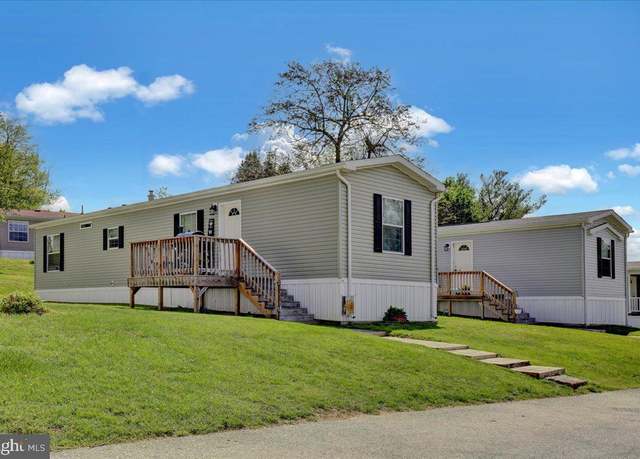 Property at 4 Ponderosa Ln, New Providence, PA 17560, 2 beds, 1 bath
