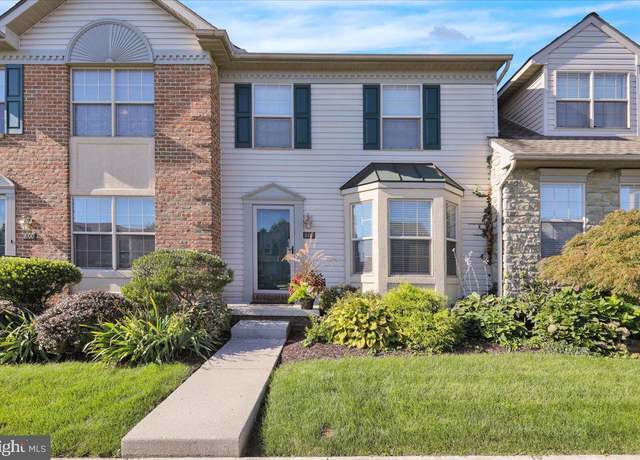 Property at 602 Cobblestone Ln, Lancaster, PA 17601, 4 beds, 1.5 baths