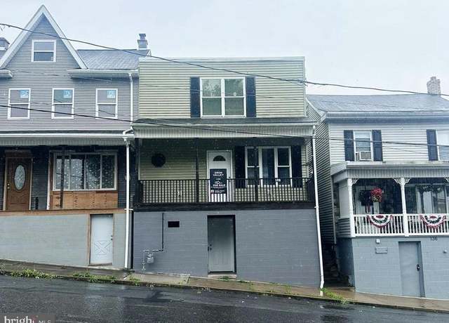 Property at 132 W Willow St, Shamokin, PA 17872, 5 beds, 1.5 baths