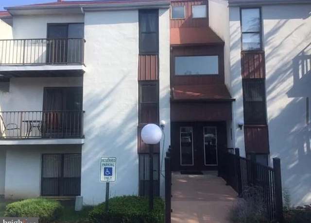 Property at 301 Byberry Rd Unit G16, Philadelphia, PA 19116, 2 beds, 2 baths