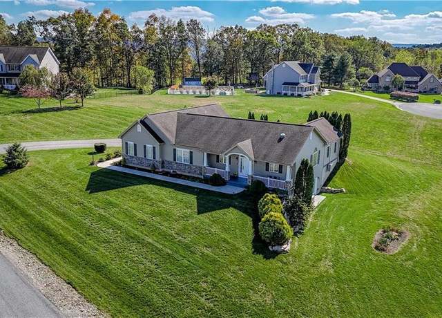 Property at 46 S Red Oak Ter, New Ringgold, PA 17960, 5 beds, 3 baths