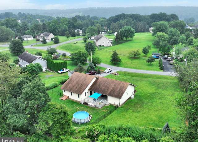 Property at 1318 Running Deer Dr, Auburn, PA 17922, 3 beds, 2 baths
