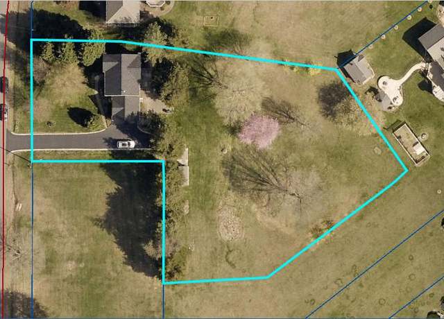 Property at 10457 Pineview Rd, Manassas, VA 20111, 5 beds, 3.5 baths