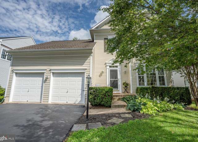 Property at 10051 Naughton Ct, Bristow, VA 20136, 4 beds, 2.5 baths
