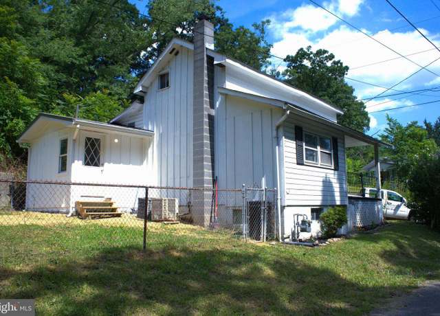 Property at 12204 Fall Ave, Cumberland, MD 21502, 2 beds, 1.5 baths